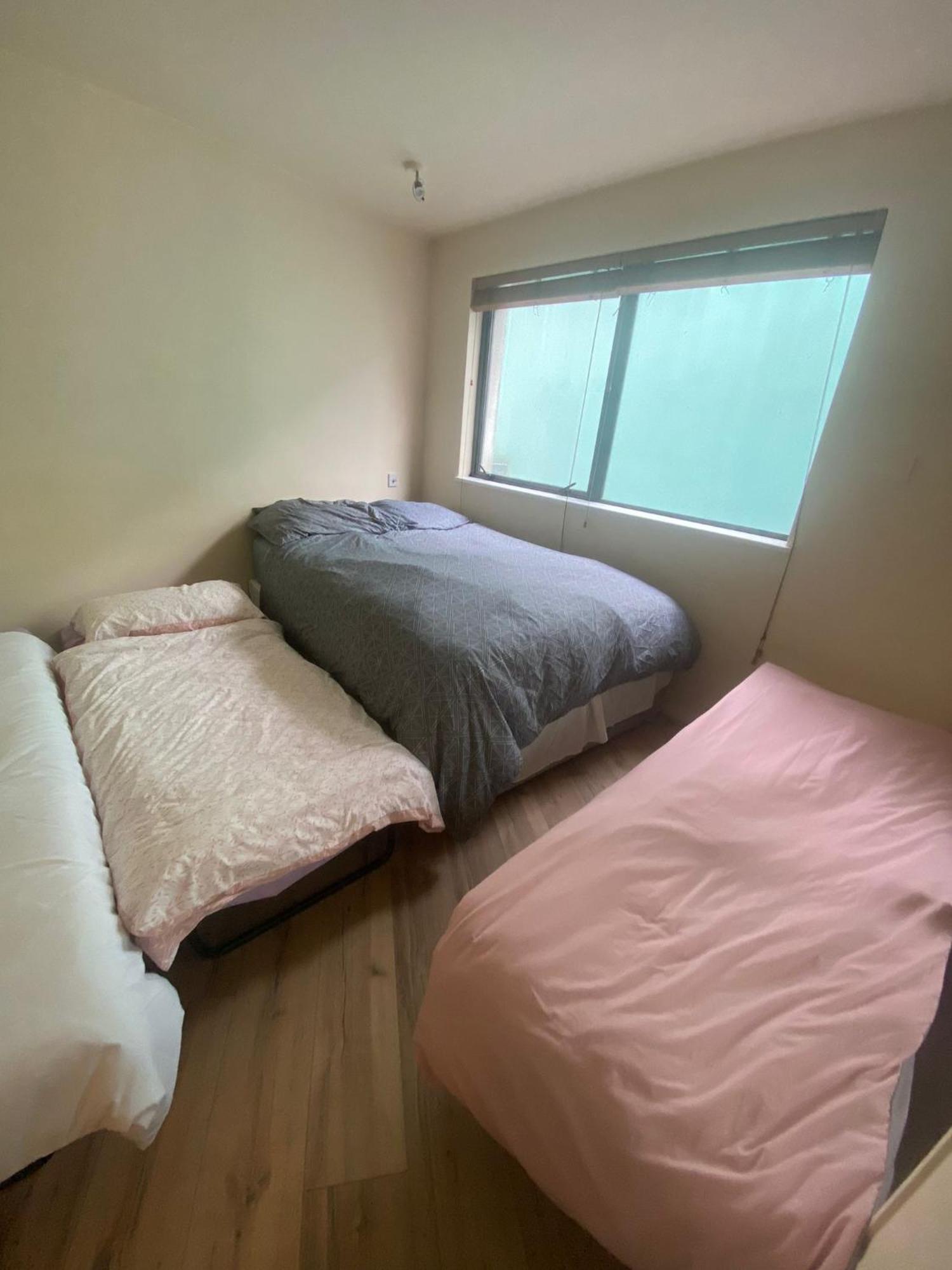 Dublin Airport Big Rooms With Bathroom Outside Room - Kitchen Only 7 Days Reservation Kültér fotó