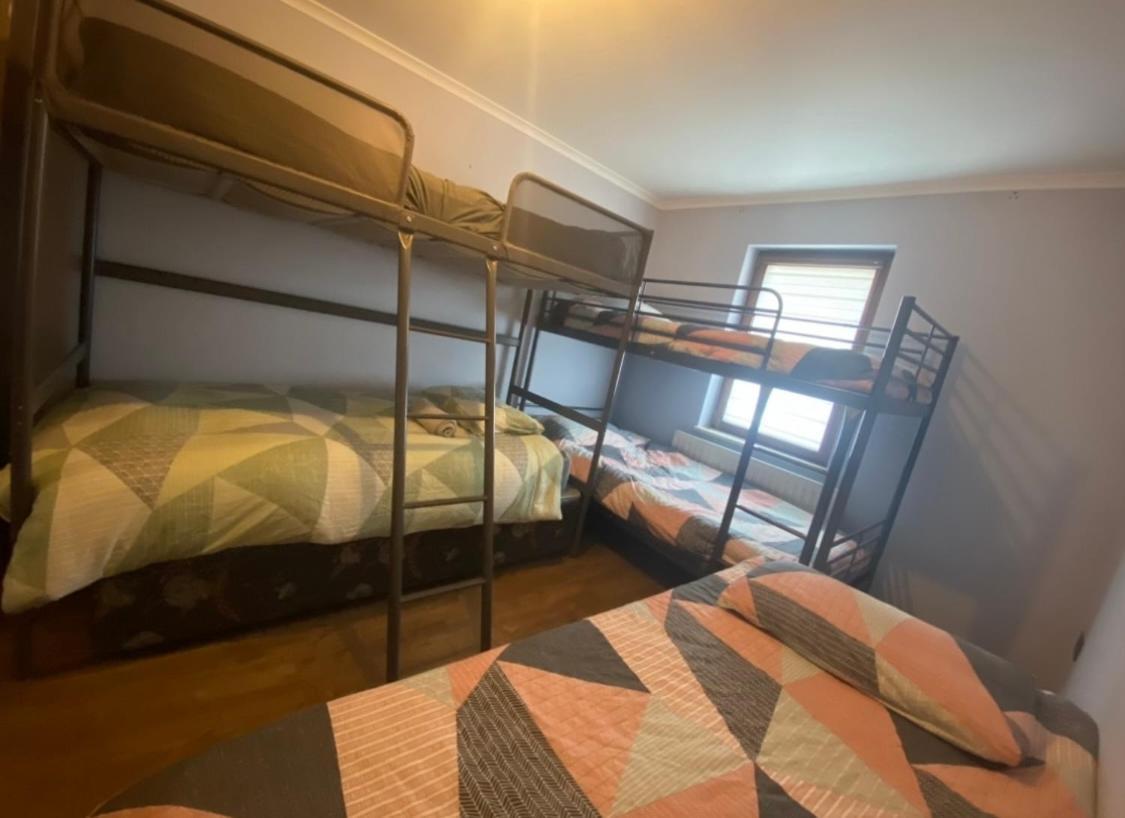 Dublin Airport Big Rooms With Bathroom Outside Room - Kitchen Only 7 Days Reservation Kültér fotó